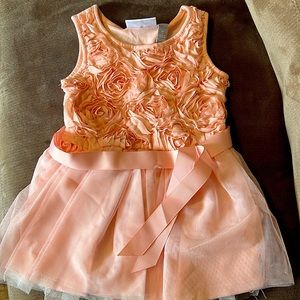NWT Children’s Place Peach Dress Girls size 2T
